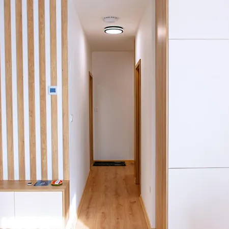 Luna Apartment